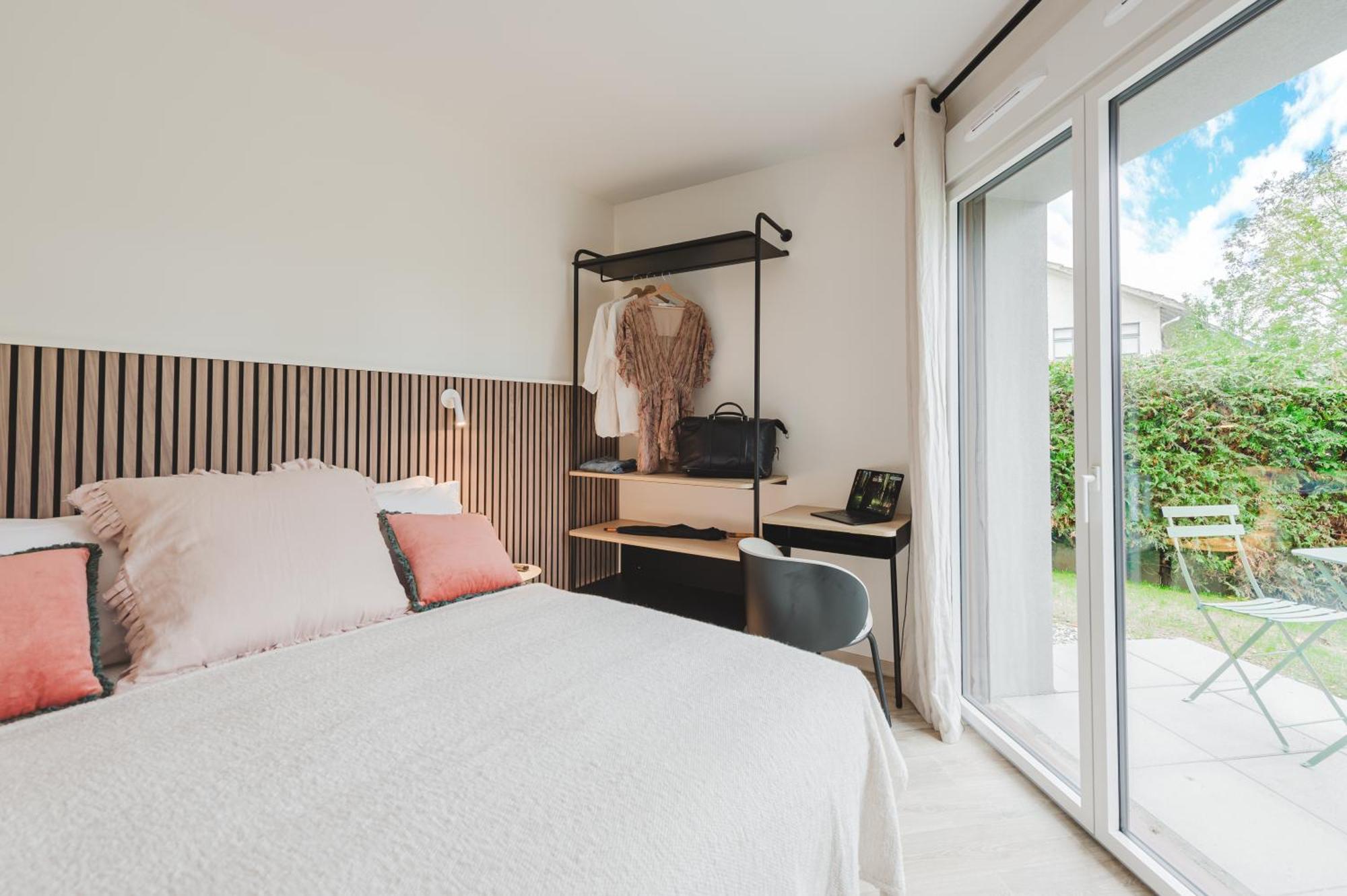Appart Hotel Neostelia Annecy Exterior foto